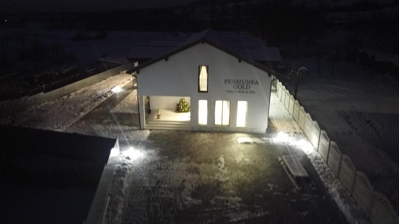 Pensiunea Gold Wellness&Spa Chiscau Buitenkant foto